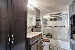 103 Royal Pk Dr, Oakland Park, FL 33309 - Photo 21