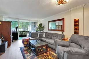 103 Royal Pk Dr, Oakland Park, FL 33309 - Photo 9