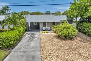 2108 NE 11th Ave, Wilton Manors, FL 33305 - Photo 25