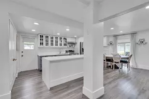 7904 NW 74th Terrace, Tamarac, FL 33321 - Photo 11