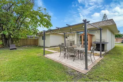 7904 NW 74th Ter, Tamarac, FL 33321 - Photo 27