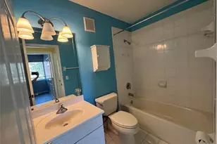 7921 NW 6th St, Pembroke Pines, FL 33024 - Photo 5