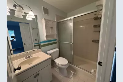 7921 NW 6th St, Unit #201, Pembroke Pines, FL 33024 - Photo 9