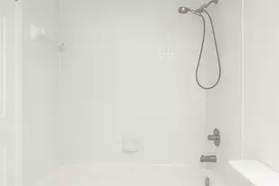 4001 Hillcrest Dr, Hollywood, FL 33021 - Photo 17