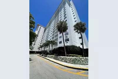 400  Kings Point Dr, Unit #1027, Sunny Isles Beach, FL 33160 - Photo 47