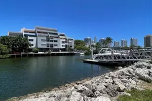 400 Kings Point Dr, Sunny Isles Beach, FL 33160 - Photo 45