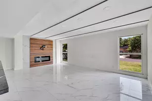 7200 NW 68th St, Tamarac, FL 33321 - Photo 9