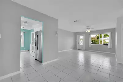 6606 NW 59th St, Tamarac, FL 33321 - Photo 15