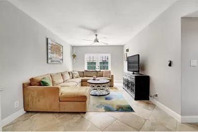 744 NE 14th Ave, Unit #4, Fort Lauderdale, FL 33304 - Photo 15