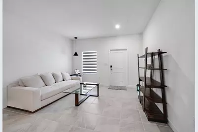 2325 SE 29th Ct., Homestead, FL 33035 - Photo 13