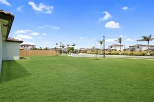 2325 SE 29th Ct, Homestead, FL 33035 - Photo 37