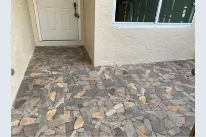 8233 NW 8th Ct, Fort Lauderdale, FL 33324 - Photo 3