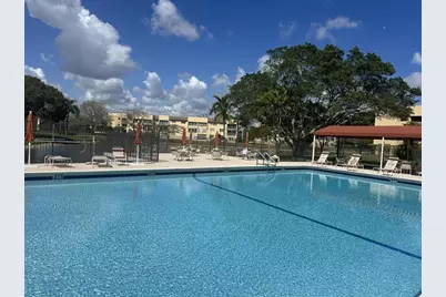 6051 NW 61st Ave, Unit #202, Tamarac, FL 33319 - Photo 15