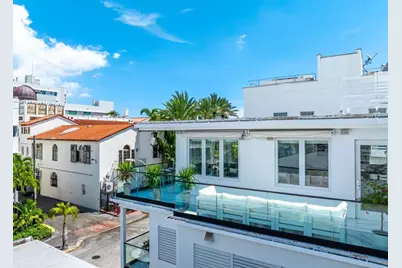 124  11th St, Miami Beach, FL 33139 - Photo 57