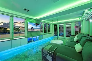 124 11th St, Miami Beach, FL 33139 - Photo 33