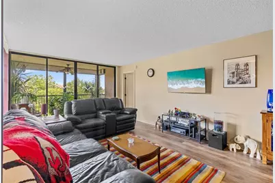 5836  Coral Lake Dr, Unit #312, Margate, FL 33063 - Photo 17