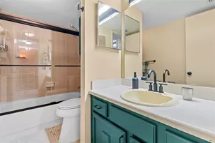 5836 Coral Lake Dr, Margate, FL 33063 - Photo 7