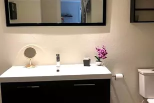 12540 Vista Isles Dr, Plantation, FL 33325 - Photo 7