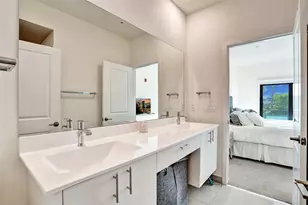 8001 NW 41st St, Doral, FL 33166 - Photo 43