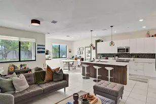 8001 NW 41st St, Doral, FL 33166 - Photo 13