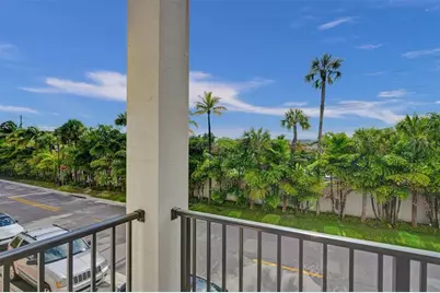 8001 NW 41st St, Unit #F-109, Doral, FL 33166 - Photo 45