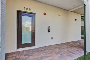 8001 NW 41st St, Doral, FL 33166 - Photo 47