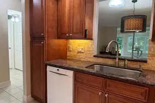 9245 Flynn Cir, Boca Raton, FL 33496 - Photo 13