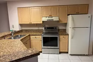 2205 S Cypress Bend Dr, Pompano Beach, FL 33069 - Photo 1