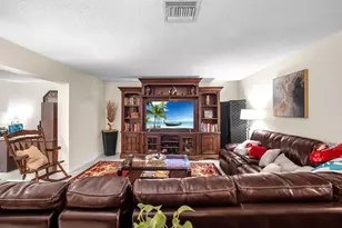 6104 Rainbow Cir, Greenacres, FL 33463 - Photo 23