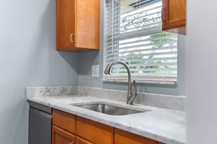 2015 NE 32nd Ct, Pompano Beach, FL 33064 - Photo 19