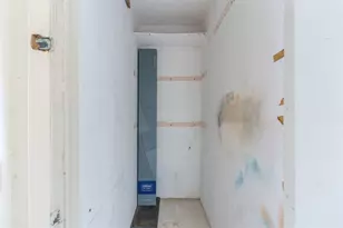 2015 NE 32nd Ct, Pompano Beach, FL 33064 - Photo 37