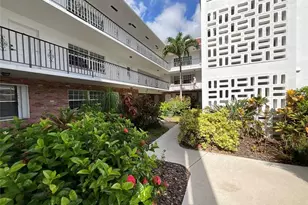 2424 NE 9th St, Fort Lauderdale, FL 33304 - Photo 15