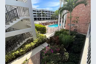 2424 NE 9th St, Unit #208, Fort Lauderdale, FL 33304 - Photo 1