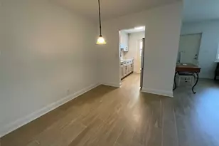 2424 NE 9th St, Fort Lauderdale, FL 33304 - Photo 7