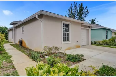 4332 NW 1st Terrace, Deerfield Beach, FL 33064 - Photo 3