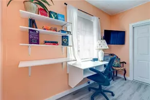 1870 NW 19th St, Miami, FL 33125 - Photo 15