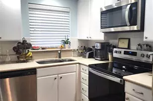 804 SE 7th St, Deerfield Beach, FL 33441 - Photo 7