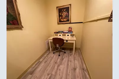 1870 NW 19th St #Back, Miami, FL 33125 - Photo 15