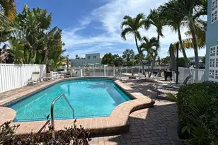 1100 Pine Dr, Pompano Beach, FL 33060 - Photo 23