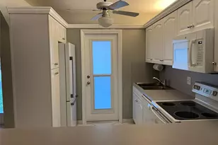 1100 Pine Dr, Pompano Beach, FL 33060 - Photo 5