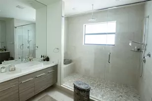 15934 NW 87th Ct, Miami Lakes, FL 33018 - Photo 23