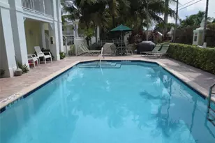 2660 NE 8th Ave, Wilton Manors, FL 33334 - Photo 21