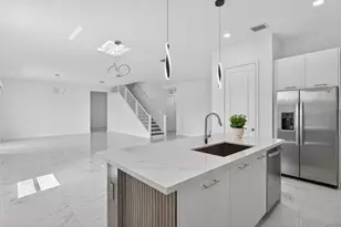 4421 SW 123rd Ln, Davie, FL 33330 - Photo 13