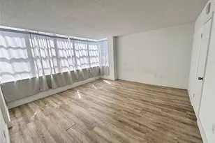 6855 Abbott Ave, Miami Beach, FL 33141 - Photo 9