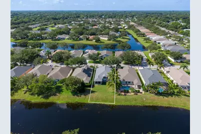 1450  11th Ln, Vero Beach, FL 32960 - Photo 3