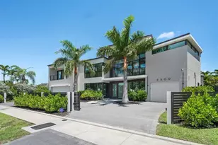 2500 Middle River Dr, Fort Lauderdale, FL 33305 - Photo 1