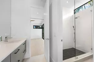 2500 Middle River Dr, Fort Lauderdale, FL 33305 - Photo 45