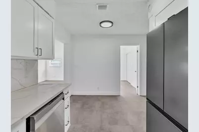 6661  Meade St, Hollywood, FL 33024 - Photo 15