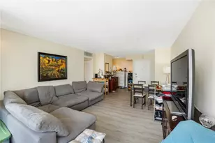 524 Orton Ave, Fort Lauderdale, FL 33304 - Photo 7