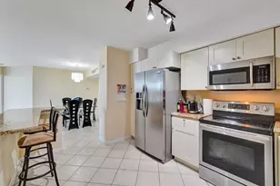 3530 Mystic Pointe Dr, Aventura, FL 33180 - Photo 7